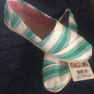 Toms NWT 8